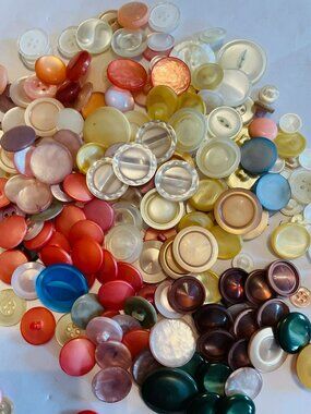 DESTASH  200 Vintage Buttons Lot Lucite Plastic Pearlescent Craft Mixed Color